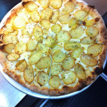 Hello Pizza food