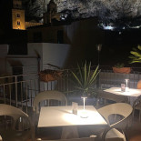 Dokeio Rooftop Lounge inside