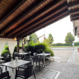 Posta outside