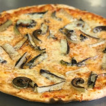 Pizzeria D’asporto Idomi food