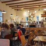 Troppo Justo À l'intérieur