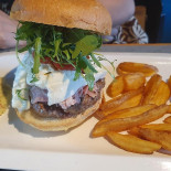 Stonehenge Pub Comida