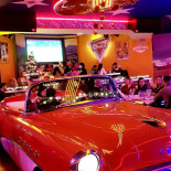 Pinup Pub À l'intérieur