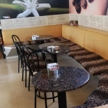 Illy Caffè inside