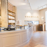 Cremilla À l'intérieur