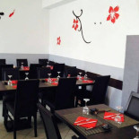 In.sushi Montebelluna inside