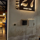 Garage 27 Dentro