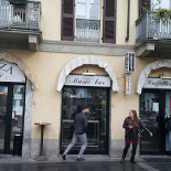 Plaza Cafe Extérieur