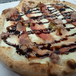 La Pergamena food