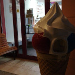 Gelateria Gelato Più Bebida