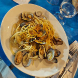 Cala Surya Comida