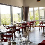 Café Petit Château À l'intérieur