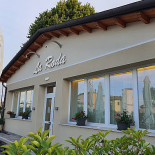 Pizzeria La Roda Extérieur