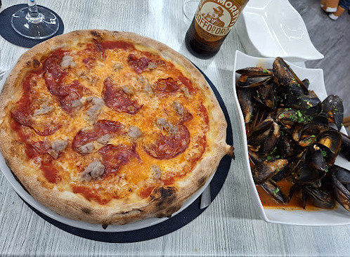 Shoreline Comida