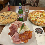 Pizza E Sfizi Nourriture