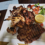 Pub Ristorante Bombardier Cibo
