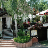 Biri Exterior
