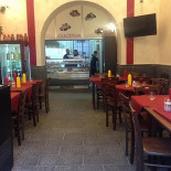 Pub 900 À l'intérieur
