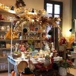 Hello Cafe Dentro