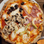 L'angolo Divino Nourriture
