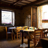 A Cantina À l'intérieur