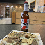 Pazzo Pachino Pizzeria food