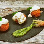 Pizzeria La Rosetta food