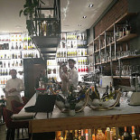 Kalù À l'intérieur