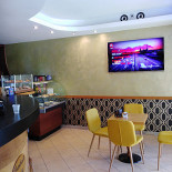 Garibaldi Cafe' À l'intérieur