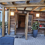 Ariston Exterior