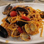 Faggio Rosso Comida