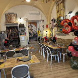 La Sbirra À l'intérieur