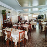 La Rusticana À l'intérieur