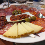 Landuja Nourriture