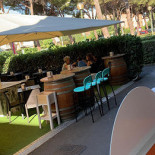 Barracuda Caffe Exterior
