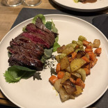 Salotto Caronte Comida