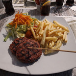 Alec Cafe Nourriture