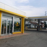 Eni Cafe Extérieur