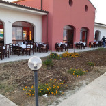 Grotta Perciata Exterior