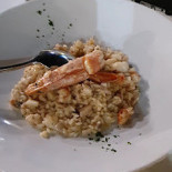 Embassy Comida
