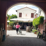 Da Gonea Exterior