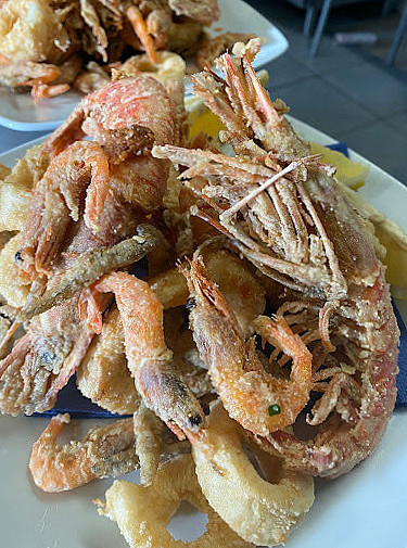 Neropaco In Villa Comida