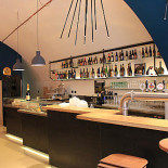 Mosto Inside