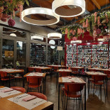 Trex Ristoforno Caffè Inside