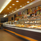 Begali À l'intérieur