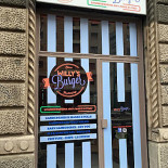 Willy's Burger Extérieur