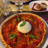 Le Aie Comida
