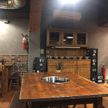 Shu À l'intérieur