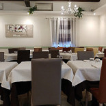 Dai Cuomo À l'intérieur