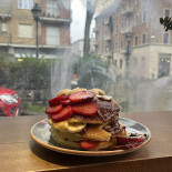 Café Bloom Food